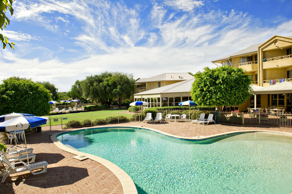 Abbey Beach Resort Busselton Bagian luar foto